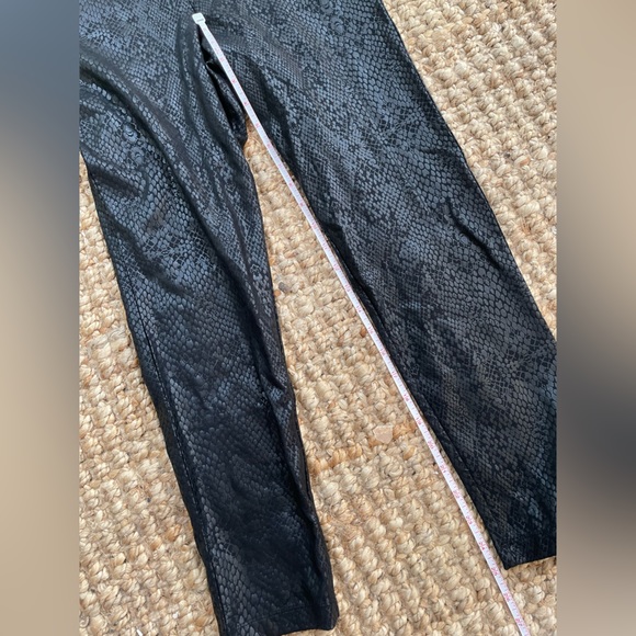 DRESS THE POPULATION Cosmopolitan Emmy jumpsuit Snakeskin xl - Picture 5 of 8